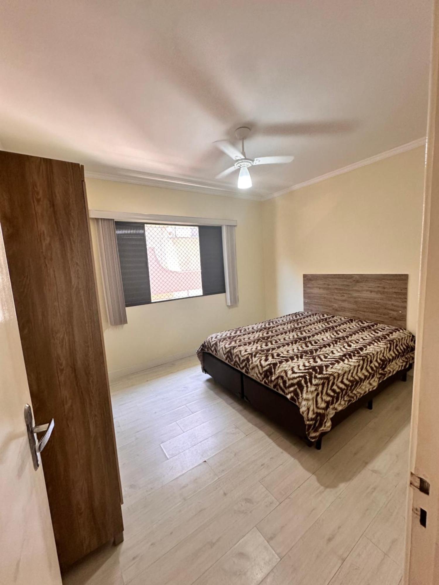 Apartamento Temporada Гуаружа Екстер'єр фото